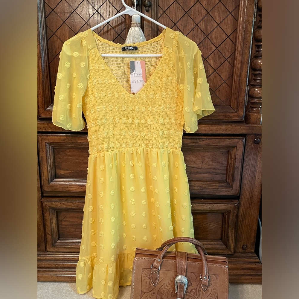 Size small Yellow polka dot dress